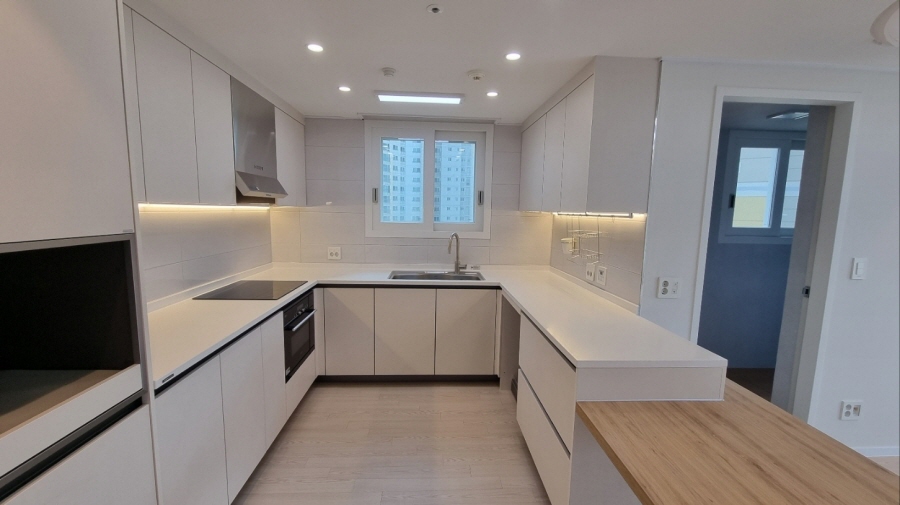 1948697120_Jr1o7p2b_518e44c8360b7b87a2798a1e124183830fa0daac.jpg 이미지크게보기